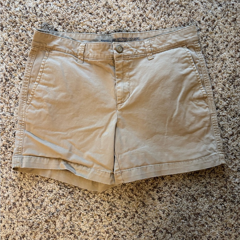 GAP Tan Girlfriend Shorts Classic Cotton Twill Women’s Size 4